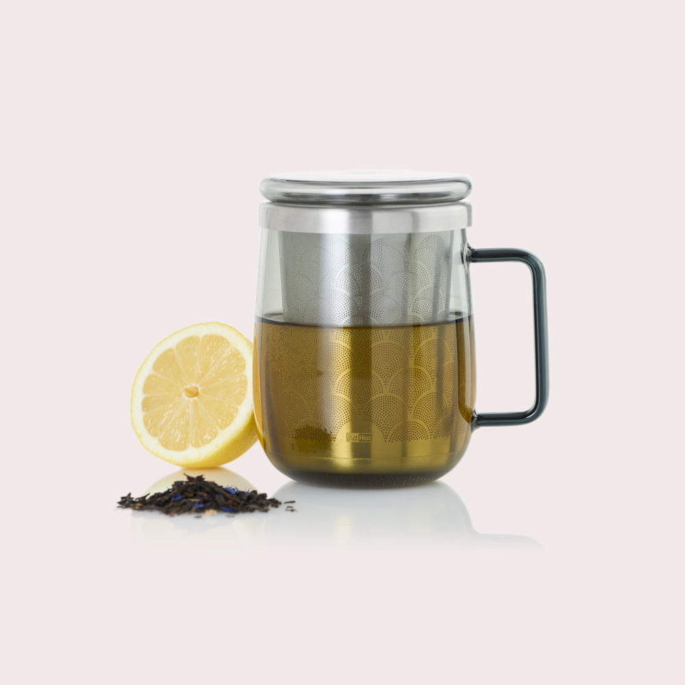 Yuna tea glass with tea infuser